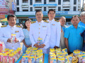 พิธีเจริญพระพุทธมนต์และทำบุญตักบาตรถวายพระราชกุศล สามเด็จพระ ... Image 1